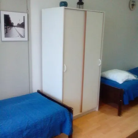 Kuru's Hostel